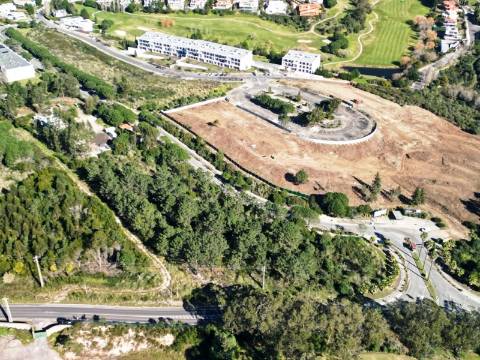 Terreno 10.006 m2 na entrada do Belas Clube de Campo, Sintra