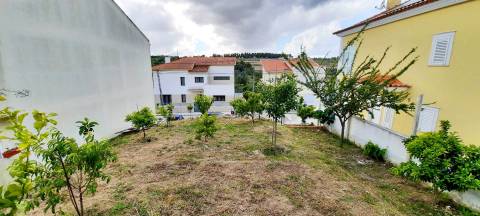 Terreno p/ construção em Alto da Eira