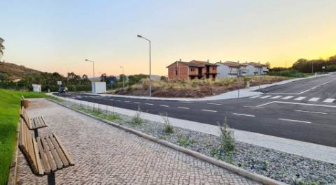 Lotes de terreno para construção de moradias T4, em Valado dos Frades, Nazaré