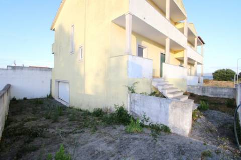 Lotes de terreno para construção de moradias T4, em Valado dos Frades, Nazaré