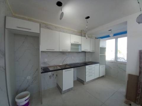 Apartamento T4 - Laranjeiro