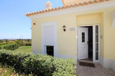 Luxuosas moradias V3 equipadas e mobiladas em Golfe Country Clube, Algarve