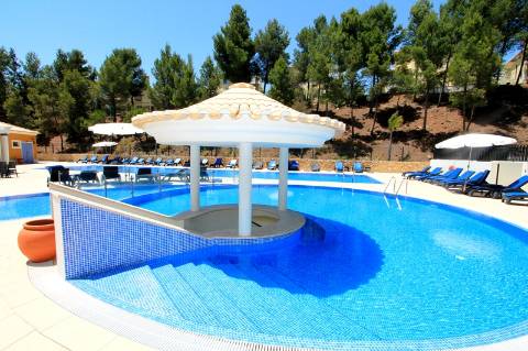 Luxuosas moradias V3 equipadas e mobiladas em Golfe Country Clube, Algarve