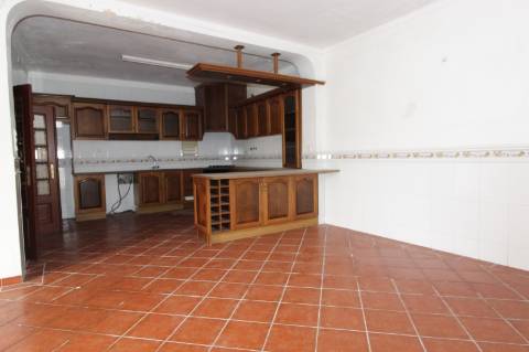 Andar de T3/T2 moradia Bi Familiar, em Alcochete