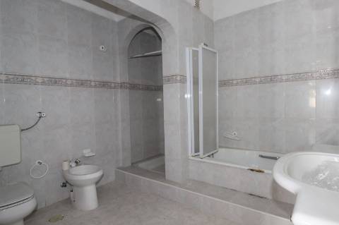 Andar de T3/T2 moradia Bi Familiar, em Alcochete