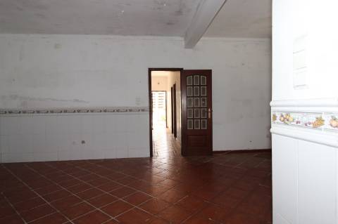 Andar de T3/T2 moradia Bi Familiar, em Alcochete