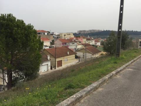 Terreno p/ Construção em Vialonga