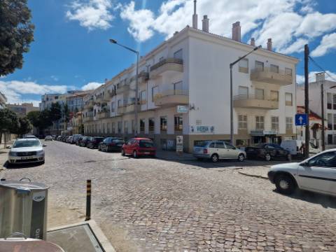 Apartamento Duplex T3 - Costa da Caparica
