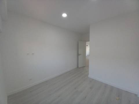 Apartamento Duplex T3 - Costa da Caparica