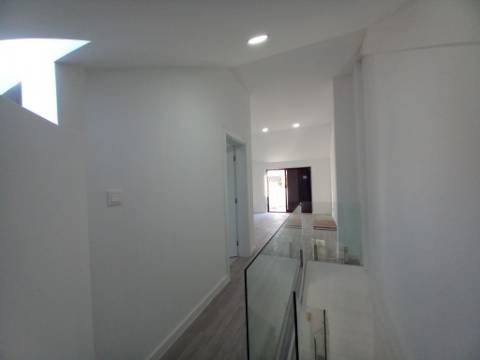 Apartamento Duplex T3 - Costa da Caparica