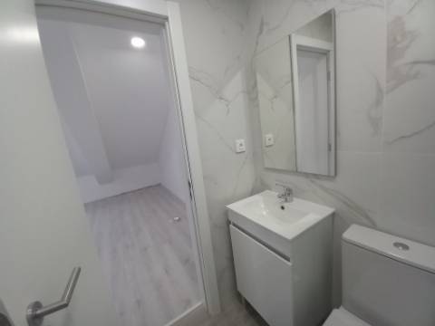 Apartamento Duplex T3 - Costa da Caparica