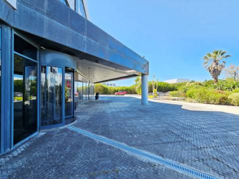 Escritórios com 780 m² na Quinta da Beloura