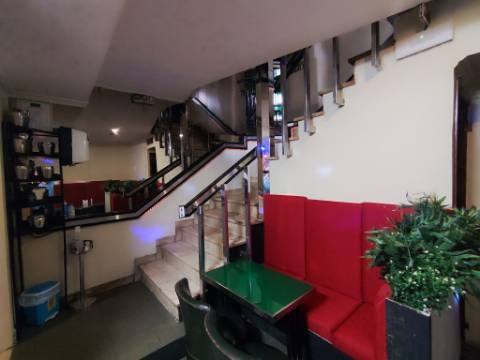 VENDA DE BAR - ESPAÇO COMERCIAL COM LICENÇA NOCTURNA