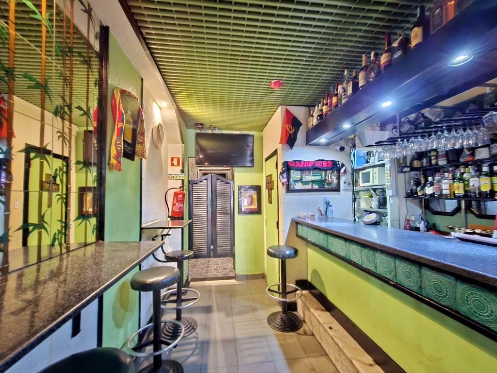 BAR EM VENDA - ESPAÇO COMERCIAL COM LICENÇA NOCTURNA