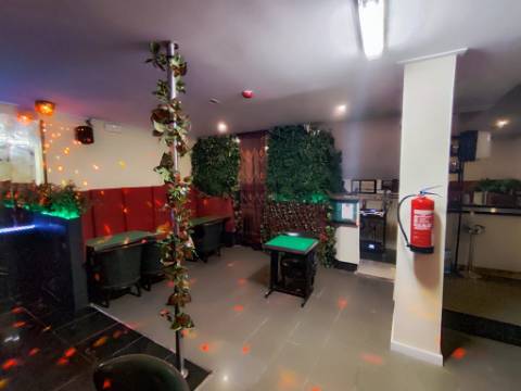 BAR EM VENDA - ESPAÇO COMERCIAL COM LICENÇA NOCTURNA