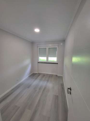 Apartamento T2 em Benfica