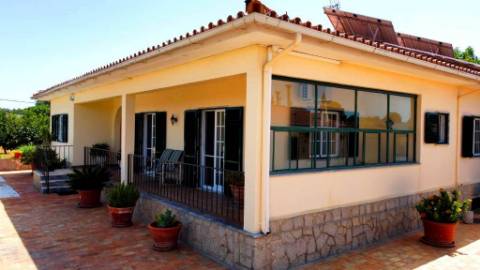 Quinta T4 com piscina, em Luz de Tavira, Algarve