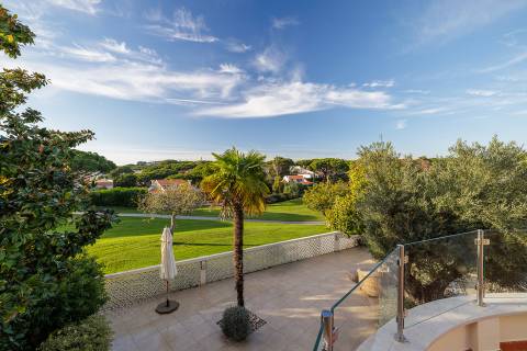Triângulo Dourado, moradia com 4 quartos no campo de golfe de Vale do Lobo