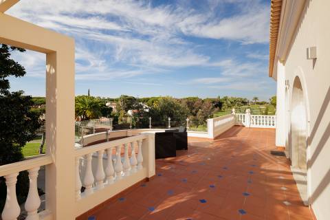 Triângulo Dourado, moradia com 4 quartos no campo de golfe de Vale do Lobo