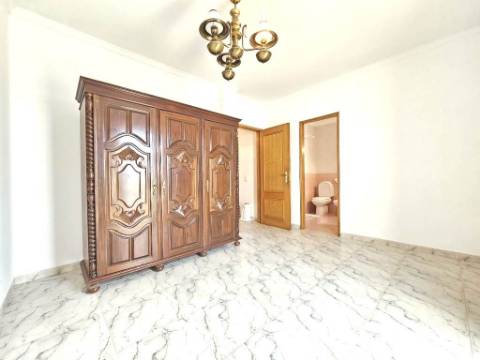Moradia geminada T3+1 com Terraço - Vila Nova de Cacela