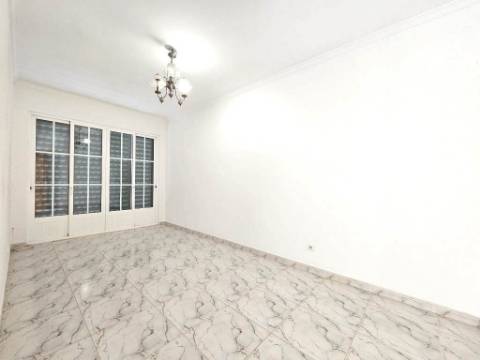 Moradia geminada T3+1 com Terraço - Vila Nova de Cacela