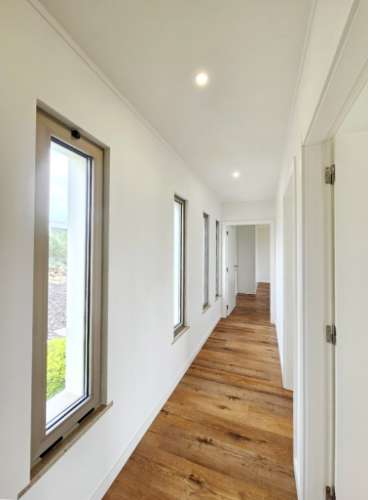 Excelente moradia T4, piscina e amplo jardim, em Peniche
