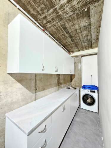Excelente moradia T4, piscina e amplo jardim, em Peniche