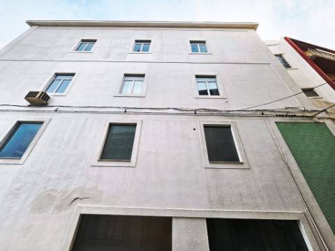 Apartamento T5 duplex, frente marina, na Figueira da Foz