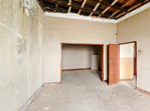 Apartamento T5 duplex, frente marina, na Figueira da Foz
