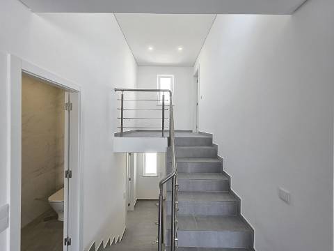 Moradia T3 em Tavira - Conforto e Modernidade.