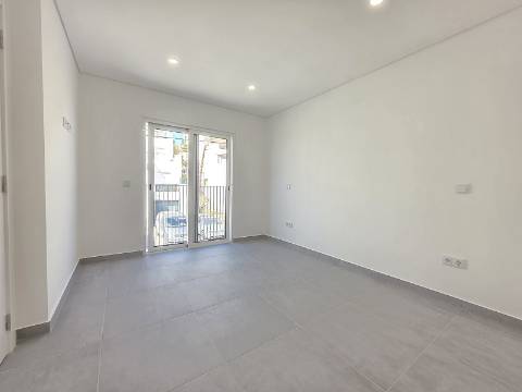 Moradia T3 em Tavira - Conforto e Modernidade.