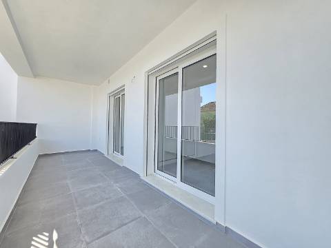 Moradia T3 em Tavira - Conforto e Modernidade.