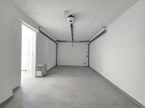 Moradia T3 em Tavira - Conforto e Modernidade.