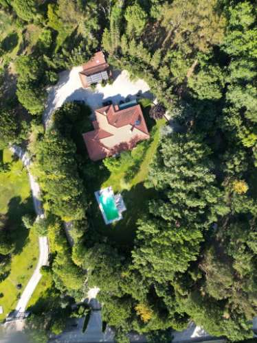 Quinta de 10154m2 com moradia T5 e piscina, na Herdade Zambujeiro, Santo Estêvão