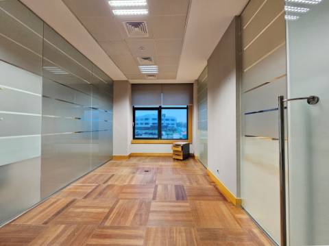 Espaçoso e requintado escritório no Centro Empresarial da Beloura, Sintra