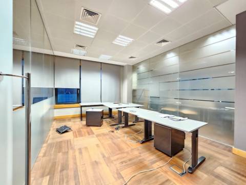 Espaçoso e requintado escritório no Centro Empresarial da Beloura, Sintra