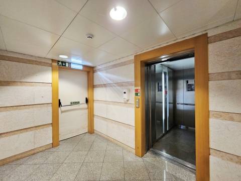 Espaçoso e requintado escritório no Centro Empresarial da Beloura, Sintra