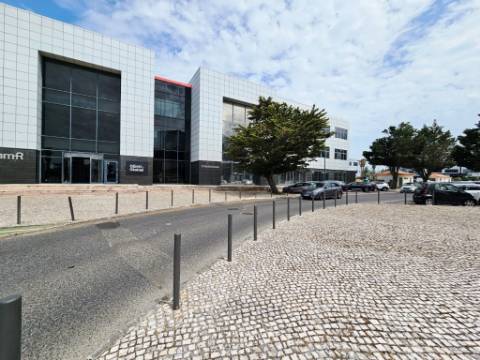 Espaçoso e requintado escritório no Centro Empresarial da Beloura, Sintra