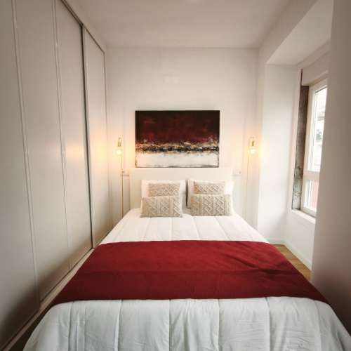 Apartamento T3 - Totalmente remodelado, em Benfica