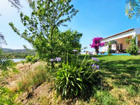 Herdade equestre com moradia T5 e piscina, 93,5ha, em Ourique, Alentejo