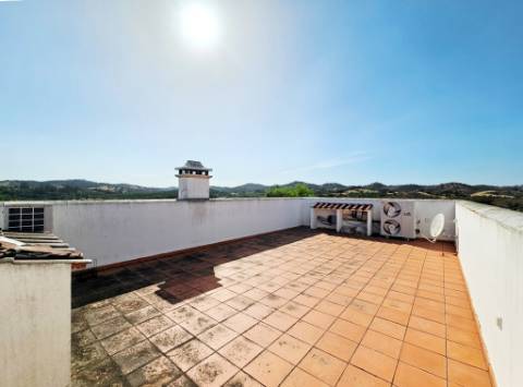 Herdade equestre com moradia T5 e piscina, 93,5ha, em Ourique, Alentejo
