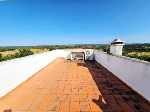 Herdade equestre com moradia T5 e piscina, 93,5ha, em Ourique, Alentejo