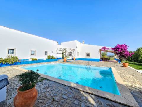 Herdade equestre com moradia T5 e piscina, 93,5ha, em Ourique, Alentejo