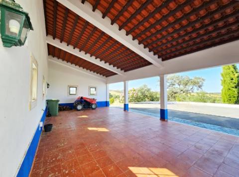 Herdade equestre com moradia T5 e piscina, 93,5ha, em Ourique, Alentejo