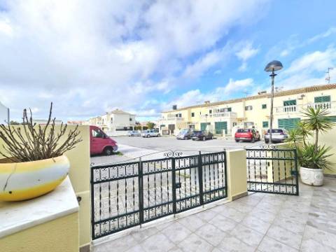 Moradia geminada T3+1 com Terraço - Vila Nova de Cacela
