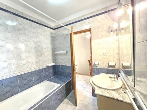 Moradia geminada T3+1 com Terraço - Vila Nova de Cacela