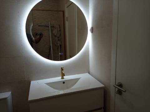 Apartamento T2 - Totalmente Remodelado, na Amadora.