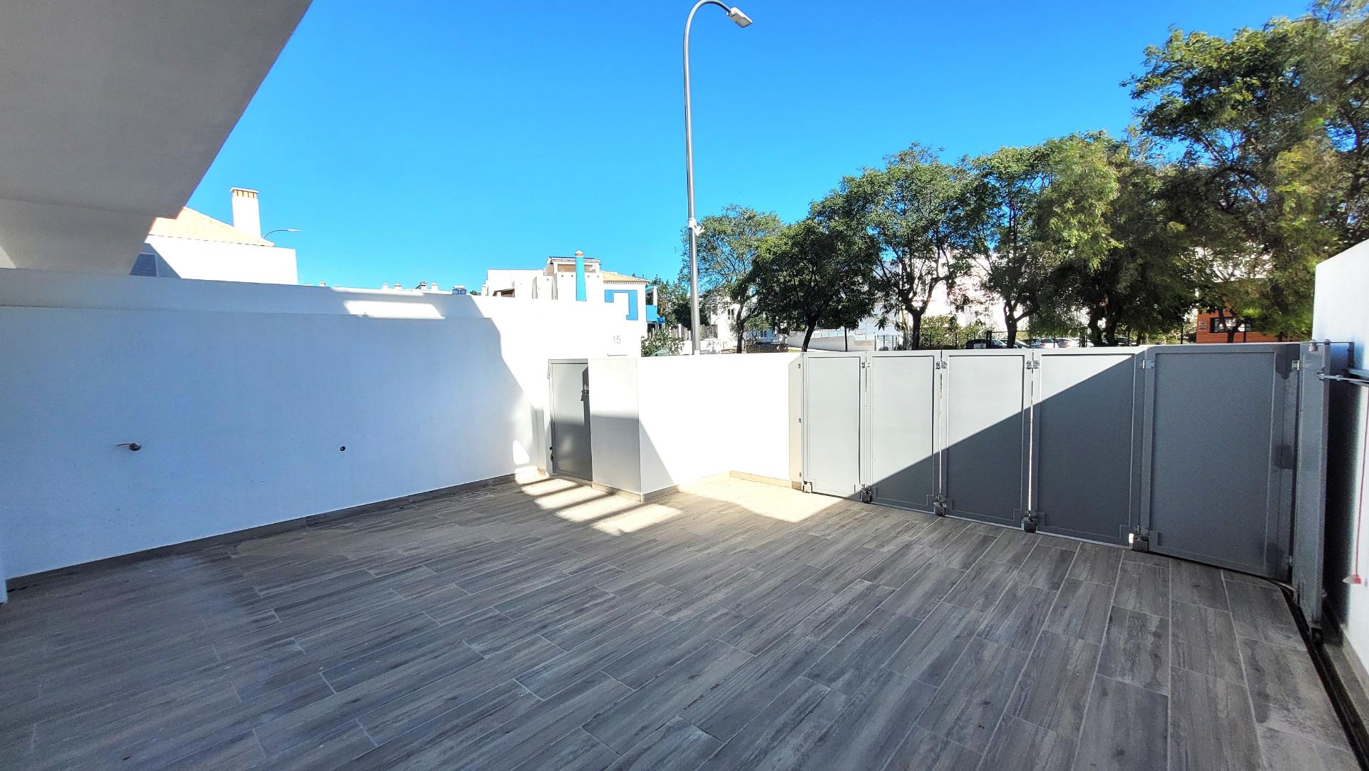 Exclusiva Moradia T3+1 em Tavira - Modernidade, Conforto e Qualidade Superior!