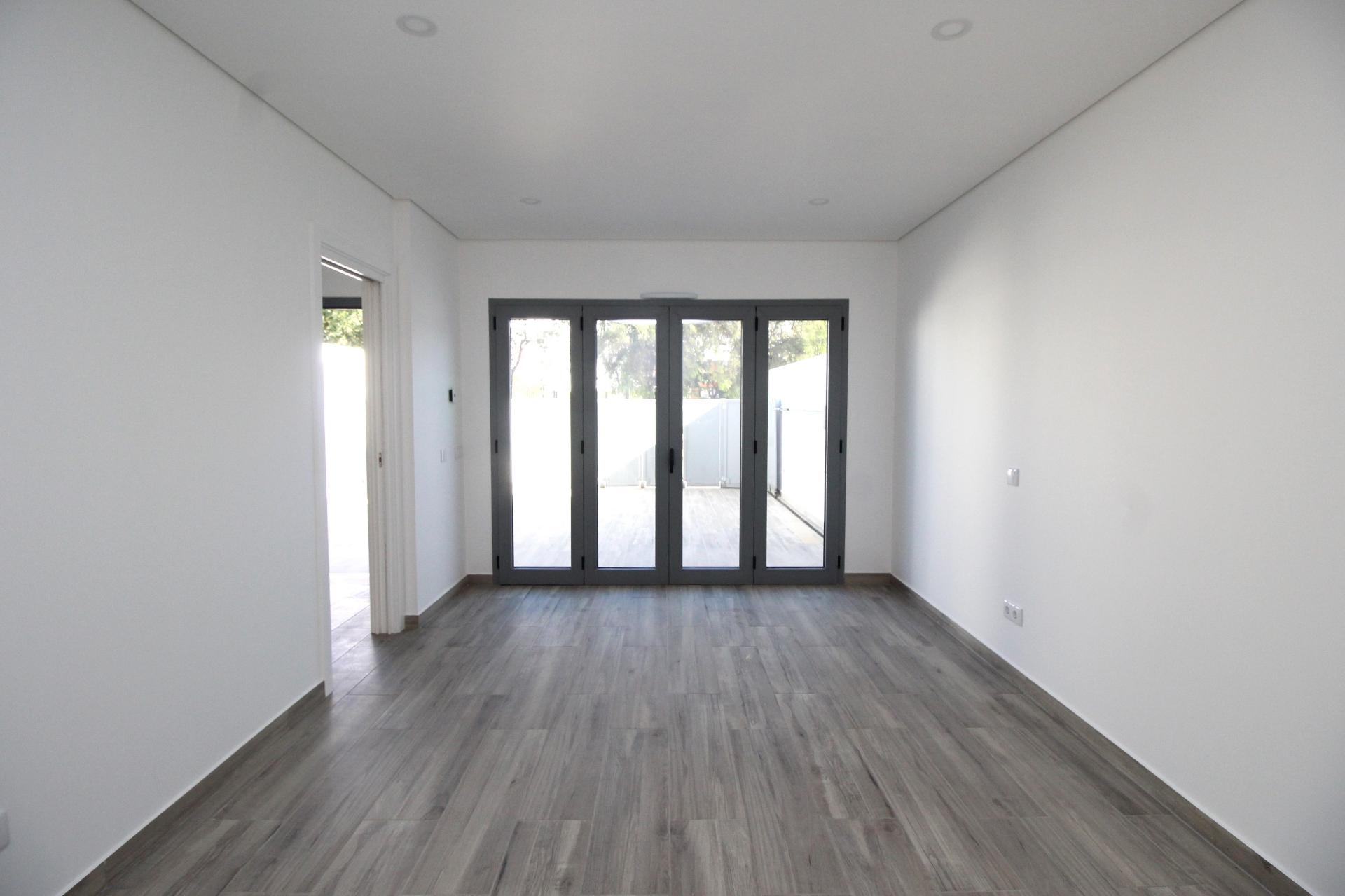 Exclusiva Moradia T3+1 em Tavira - Modernidade, Conforto e Qualidade Superior!