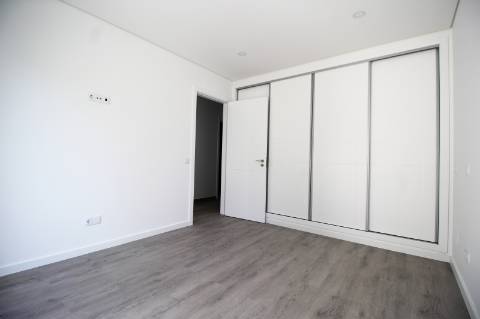 Exclusiva Moradia T3+1 em Tavira - Modernidade, Conforto e Qualidade Superior!